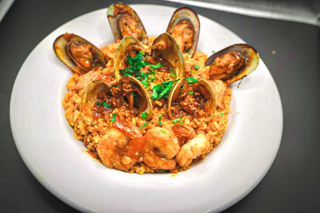 Paella el Coyote.