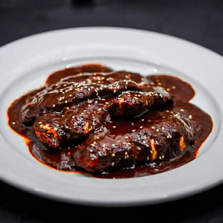 Mole Poblano "Como en Mi Pueblo"
