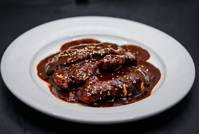 Mole Poblano "Como en Mi Pueblo".