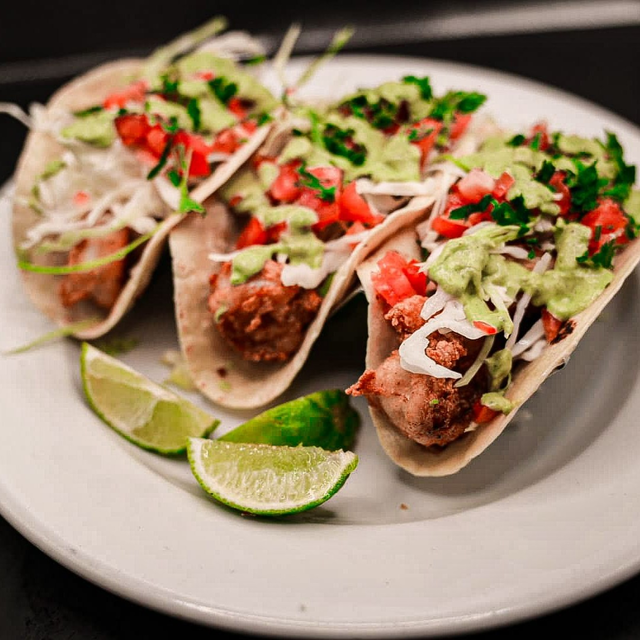 Tacos de Camarones.