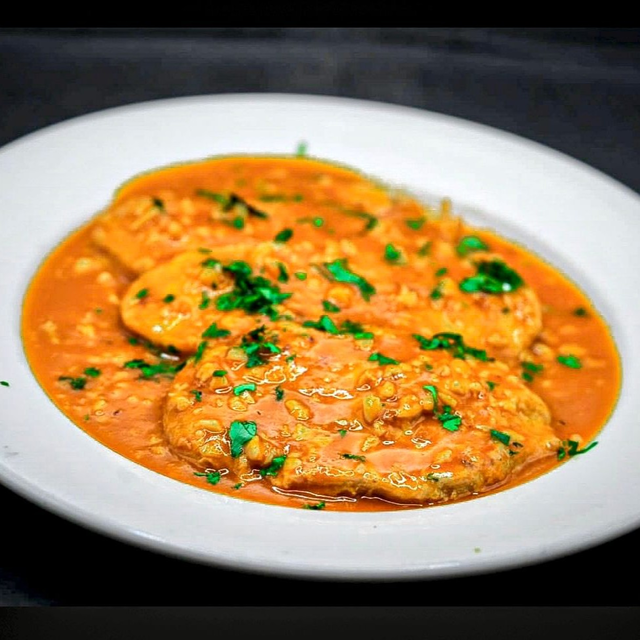 Pollo al Ajillo.