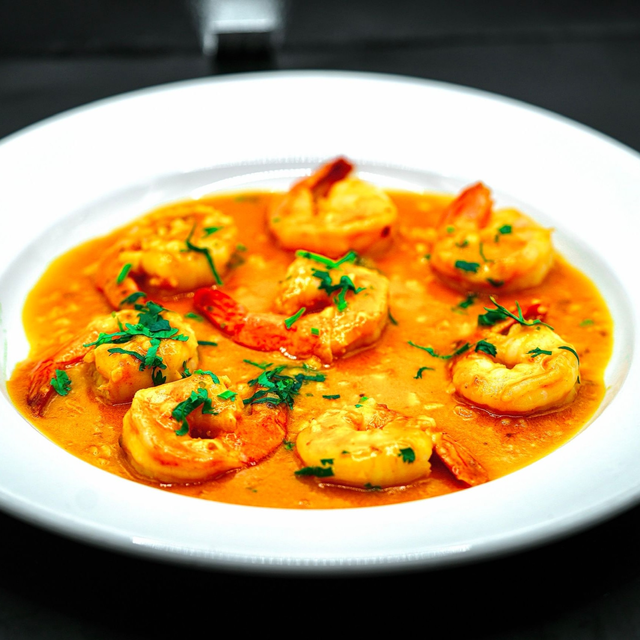 Camarones al Ajillo.